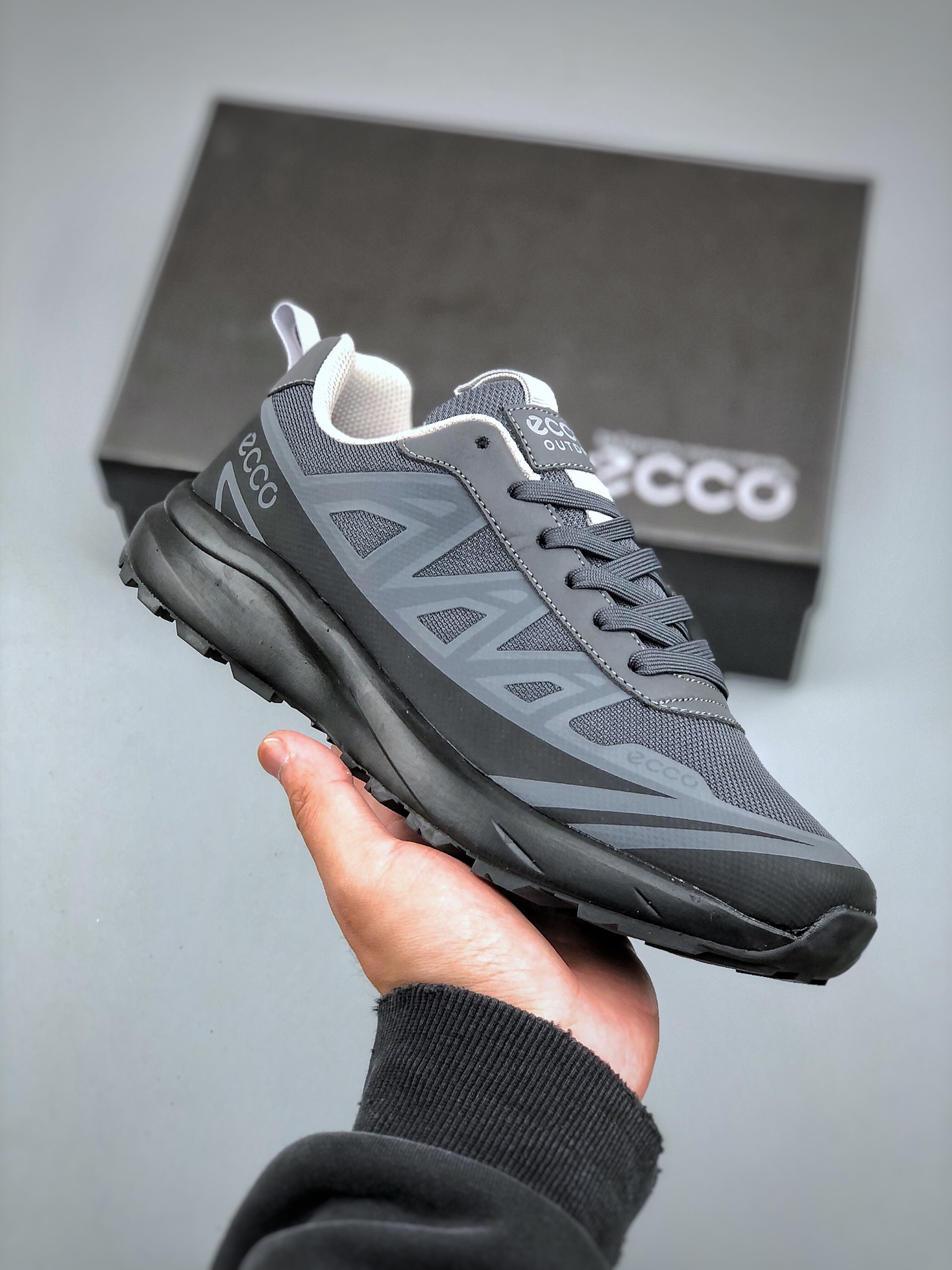 240 ECCO/原盒爱步广东1比1货源 运动款/百搭休闲鞋
