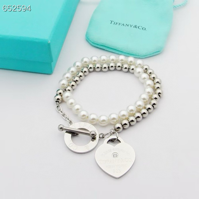 Tiffany & Co. Tiffany & Co 蒂芙尼手链缠绕式珍珠手链双层手链桃心项链 钛钢电镀18k金工艺 简约大方