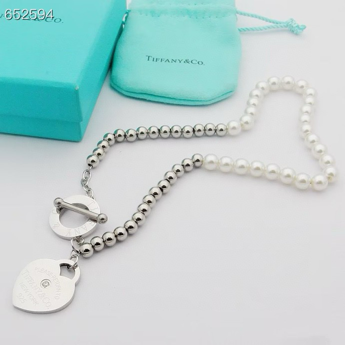 Tiffany & Co. Tiffany & Co 蒂芙尼手链缠绕式珍珠手链双层手链桃心项链 钛钢电镀18k金工艺 简约大方