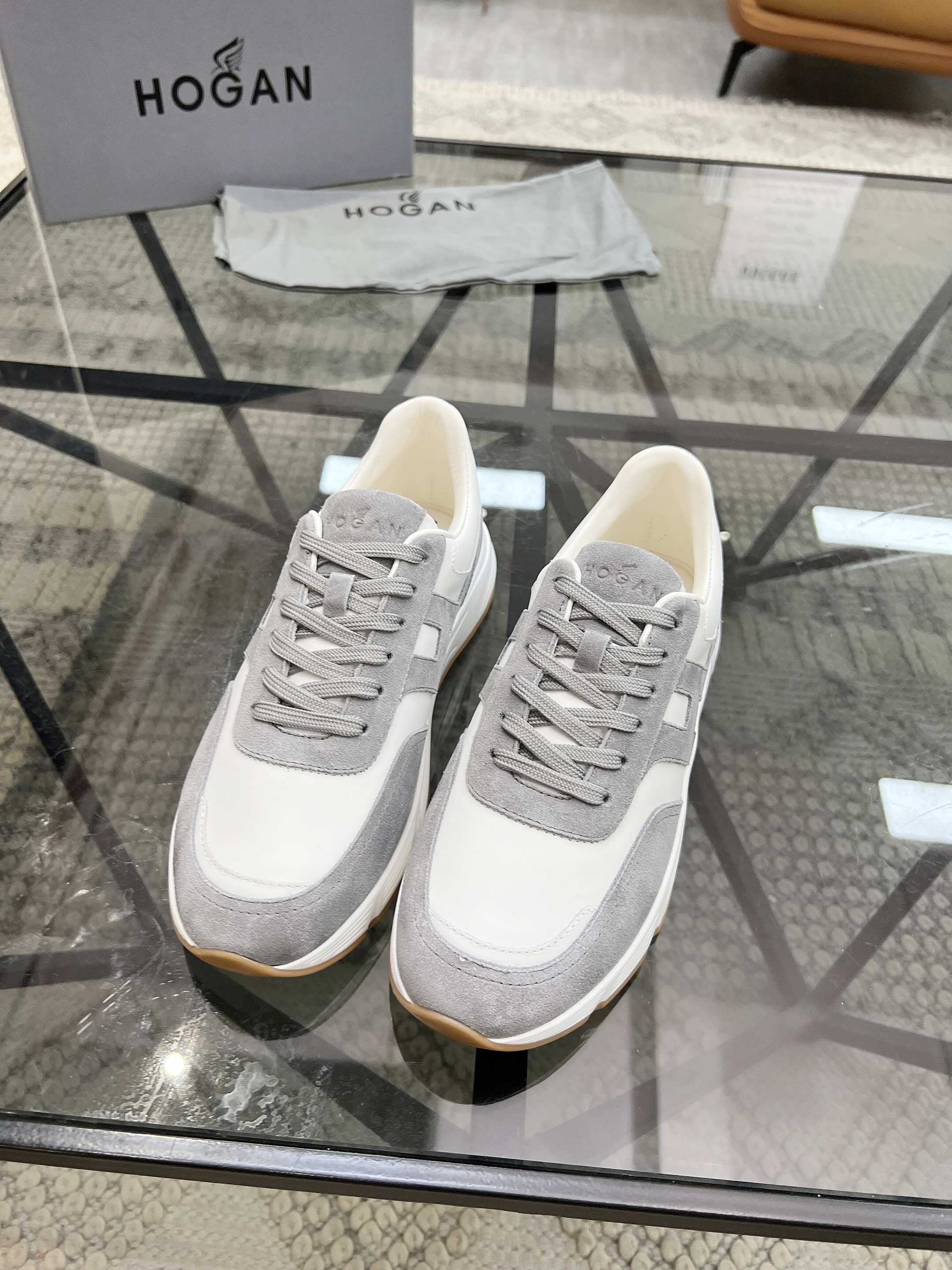 NO:222253,Brand HOGAN Color Original Color Number 38-44 Customized 45.46 Price Material Hogan Original Single Version Top Purchase Men's Latest Counter is available simultaneously, Italian imported original brand ▲▲ Calfskin·Brand Totem Breathable Cloth ▲▲ (highlights, nobles, grades) Exquisite workmanship sole original special supply original sole, exclusive double-layer activity · TPU rubber·molded sole; super · Comfortable · Wear-resistant · Anti-slip · Hogan, cowhide19860909品牌HOGAN 颜色原版配色 码数38-44定做45.46 价格 材质霍根原单版本顶级代购男士最新专柜同步发售,意大利进口原版品牌▲▲小牛皮·品牌图腾透气布匹▲▲（凸显高端·贵气·档次）做工考究鞋底原厂特供原版底,独家双层活动·TPU橡胶·成型大底;超级·舒适·耐磨·防滑·,霍根,hogan,cowhide,Men's shoes