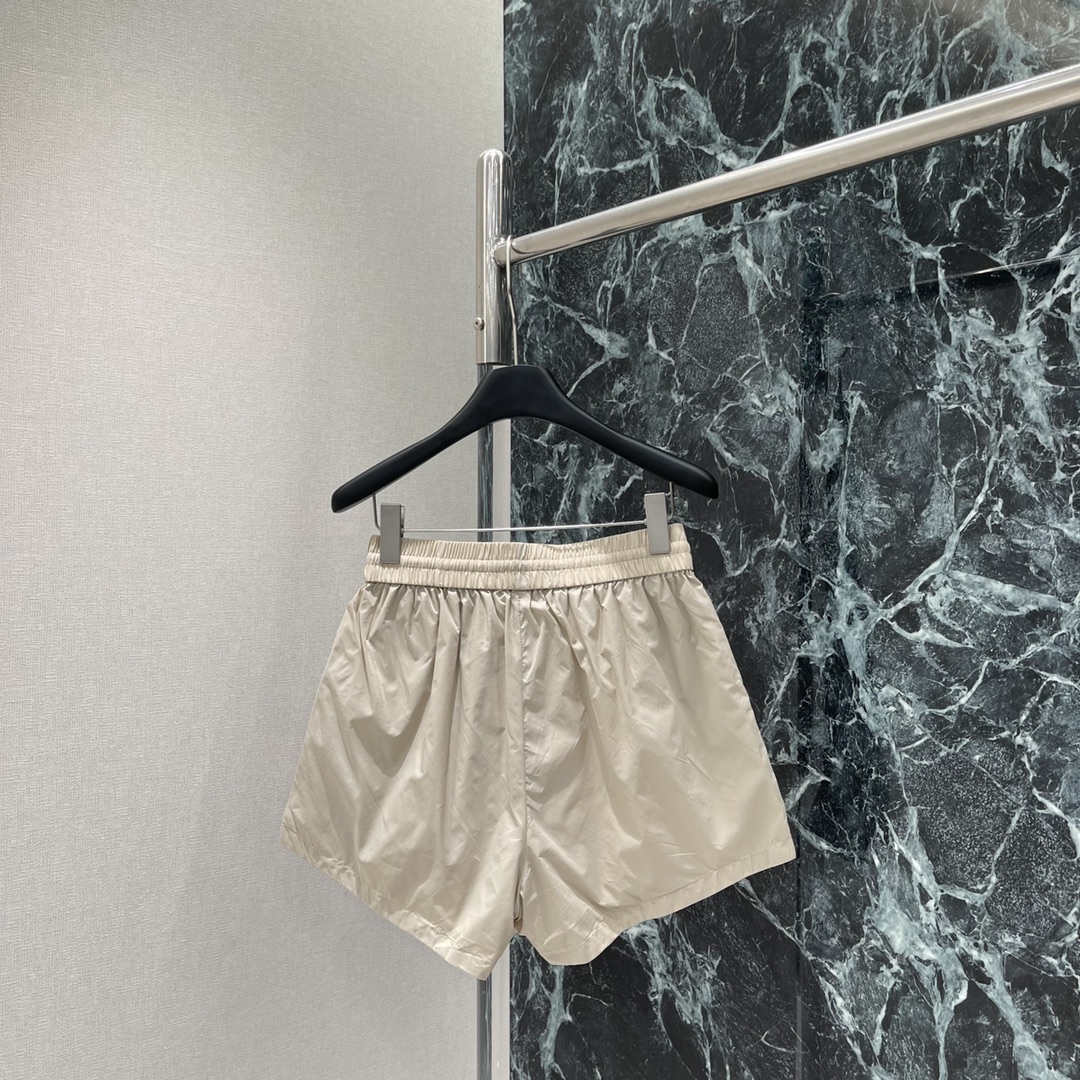 High-end Quality Women’s Clothing: Raf’s 25-Summer New Loose Shorts with Brand Logo Icons - 图片 8