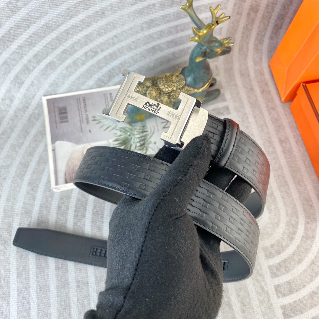 爱马仕💕 特种皮腰带自动带系列 ，原厂五金精品不锈钢扣，手感柔软舒适 宽3.5CM。