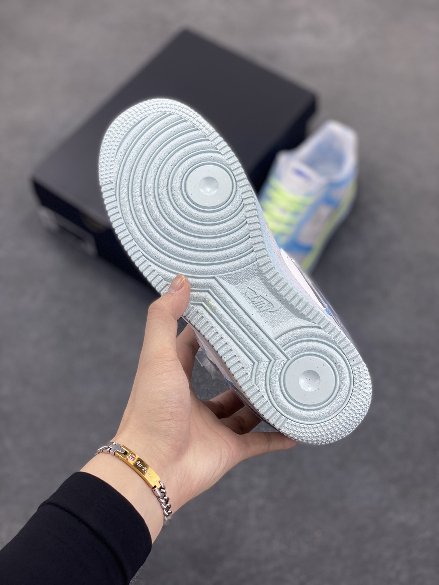 图片[5]-NK Air Force 1 空军一号 果冻蓝 原楦头原纸板 打造纯正空军版型#专注外贸渠道 全掌内置蜂窝气垫 #原盒配件 原厂中底钢印、拉帮完美 货号：HJ4399-400 尺码：36 36.5 37.5 38 38.5 39 40 40.5 41 42 42.5 43 44 44.5 45-选品中心