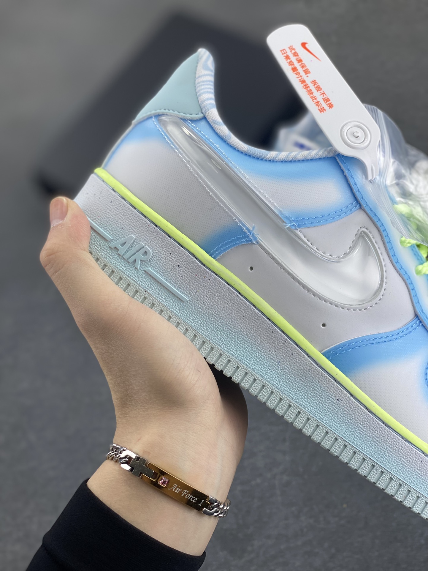 图片[6]-NK Air Force 1 空军一号 果冻蓝 原楦头原纸板 打造纯正空军版型#专注外贸渠道 全掌内置蜂窝气垫 #原盒配件 原厂中底钢印、拉帮完美 货号：HJ4399-400 尺码：36 36.5 37.5 38 38.5 39 40 40.5 41 42 42.5 43 44 44.5 45-选品中心