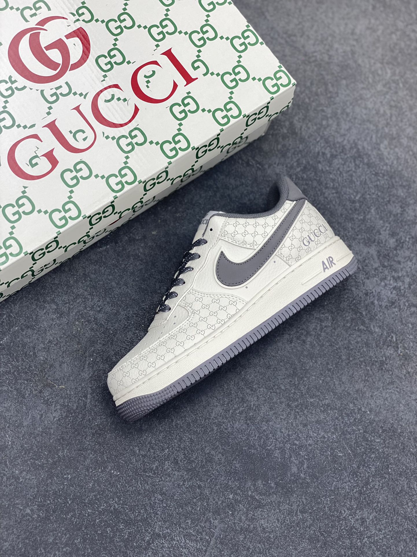 图片[7]-NIke Air Force 1 \’07 Low “古驰联名——经典灰花纹”空军一号 低帮 运动鞋 休闲鞋 折边针车 工艺难度大 原楦头原纸板 原装鞋盒 定制五金配件 内置全掌气垫 原厂鞋底 货号：CS5288-003 尺码：36 36.5 37.5 38 38.5 39 40 40.5 41 42 42.5 43 44 44.5 45-选品中心