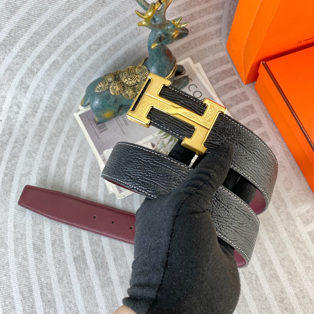 爱马仕💕 特种皮腰带系列 ，原厂五金精品不锈钢扣，手感柔软舒适 宽3.8CM。