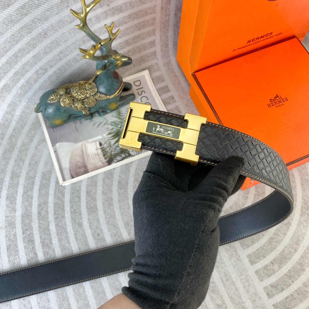爱马仕💕 特种皮腰带系列 ，原厂五金精品不锈钢扣，手感柔软舒适 宽3.8CM。