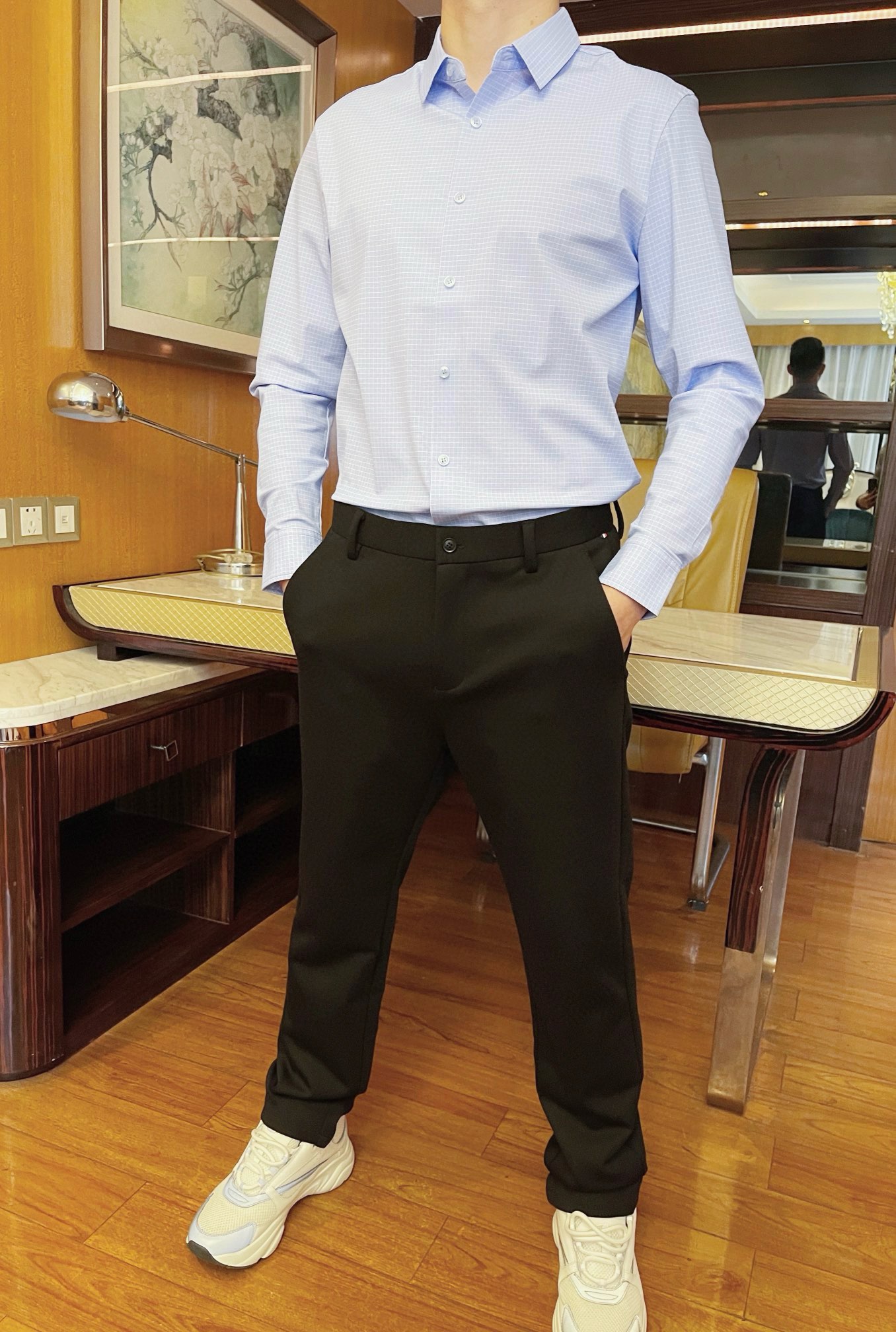 NO:136694,Bv-2025 counter latest hot shirts are shipped, and European and American counters are popular!  Selected Italian imported tentacle   recycled fiber with the latest design, elegant contrasting fine plaids show the taste. You are definitely worthy of having. Number 48-56 (model 173/130 wears 48, with Hong Kong Lane Crawford gift box packaging), bottega veneta, alexander wang19860909Bv-2025专柜最新爆款衬衣出货 欧美专柜热销单品！精选意大利进口天丝 再生纤维搭配最新的设计,雅致撞色细格纹相当彰显品味 您绝对值得拥有.码数48-56（模特173/130穿48、配香港连卡佛礼盒包装）,,bottega veneta,alexander wang,Men's clothing