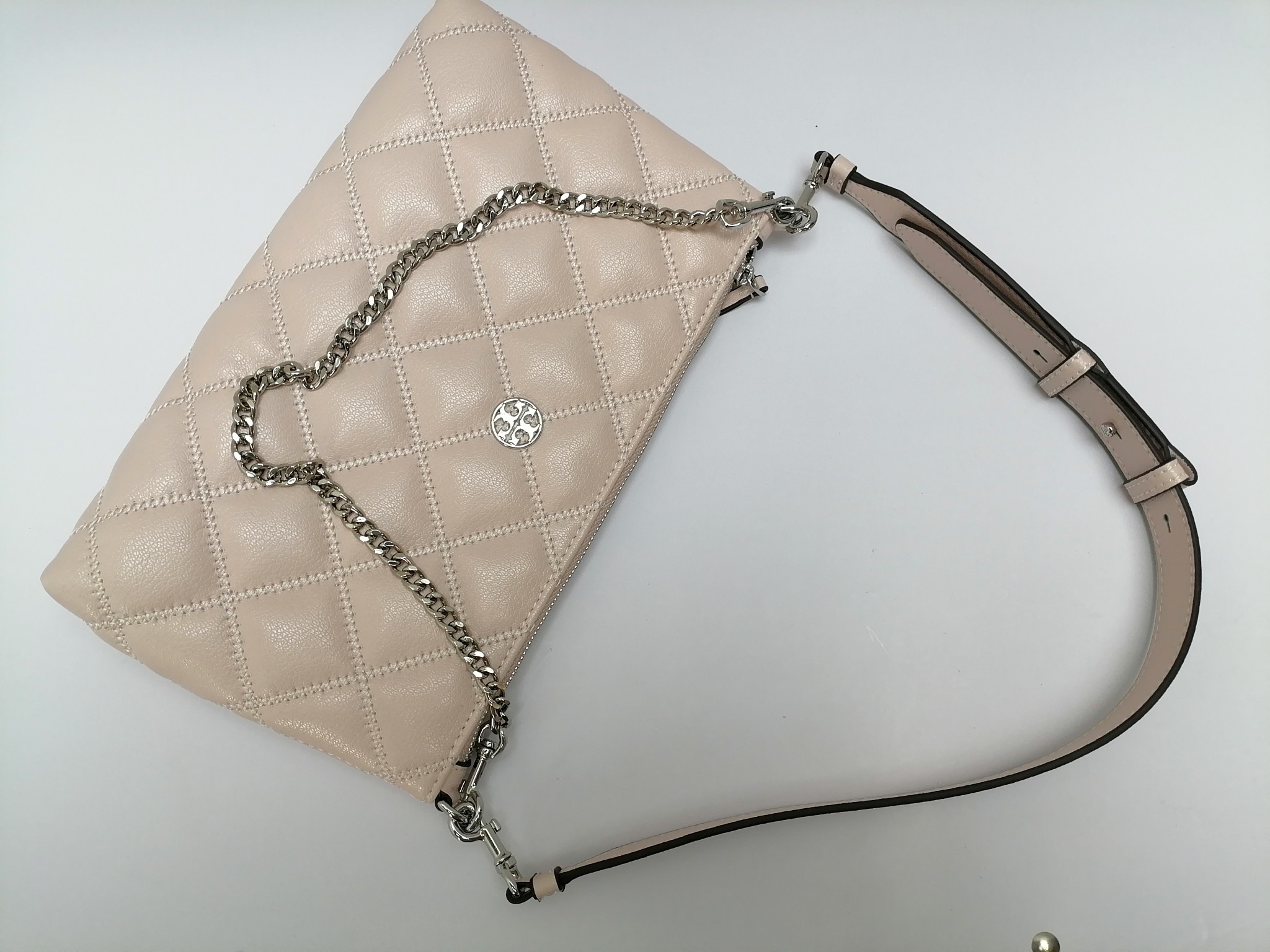 Tory Burch ～651#Tory burch新款斜挎包 有双肩带 配有可调节顶部提柄 可手提单肩斜挎 随心变换背法