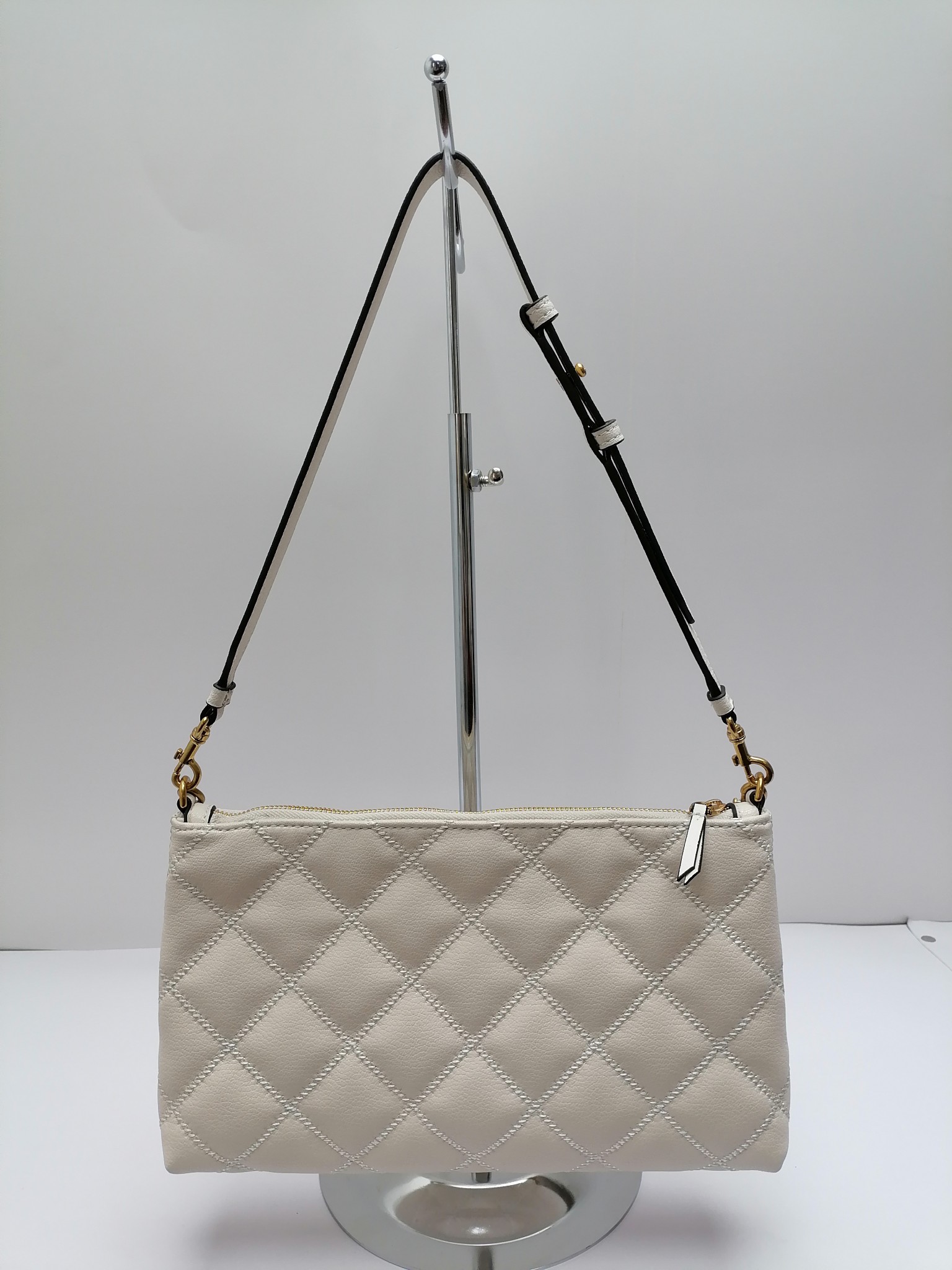 Tory Burch ～651#Tory burch新款斜挎包 有双肩带 配有可调节顶部提柄 可手提单肩斜挎 随心变换背法