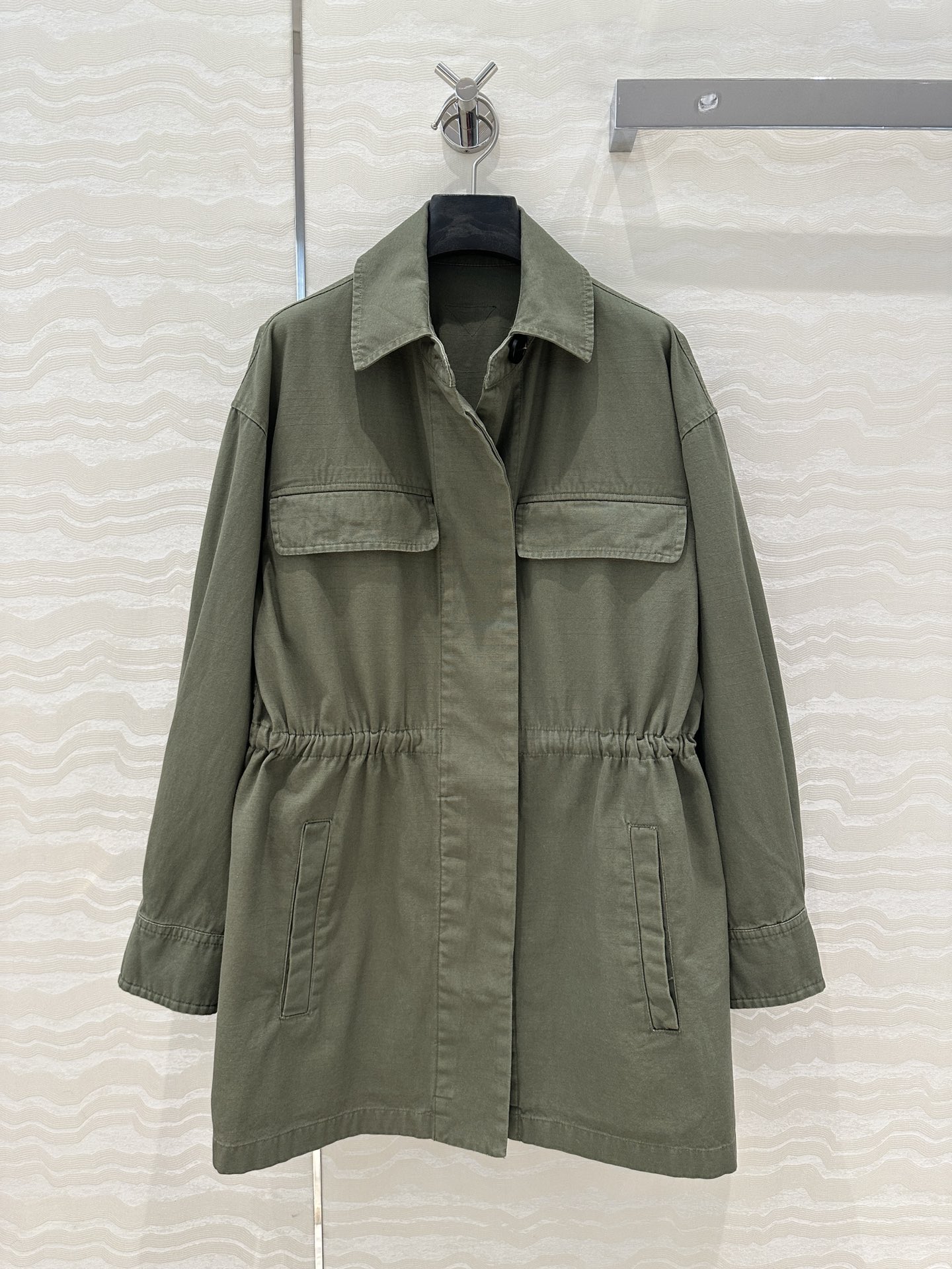 独家首发💕高端原单品质，PR长期主义时髦穿搭！25s春夏新品 翻领夹克风衣外套！工装口袋个性时髦 ！独家
