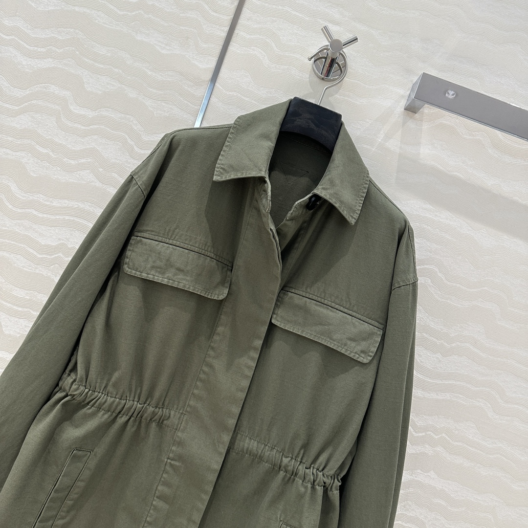 独家首发💕高端原单品质，PR长期主义时髦穿搭！25s春夏新品 翻领夹克风衣外套！工装口袋个性时髦 ！独家
