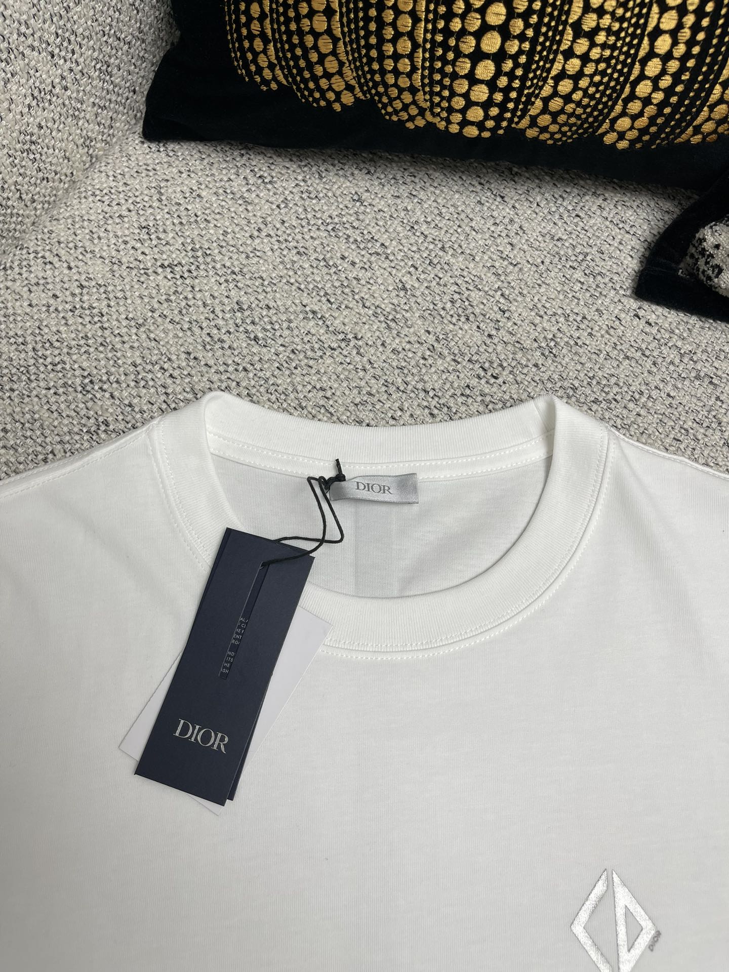 Dior CD Diamond White Cotton T-Shirt | Short Sleeve Crew Neck Tee 4 i1744357111 9342 2