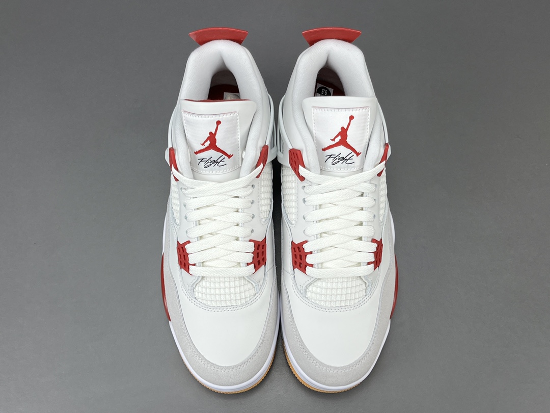 
【纯原版 AJ4】Nike SB x Jordan Air Jordan 4 “Varsity Red