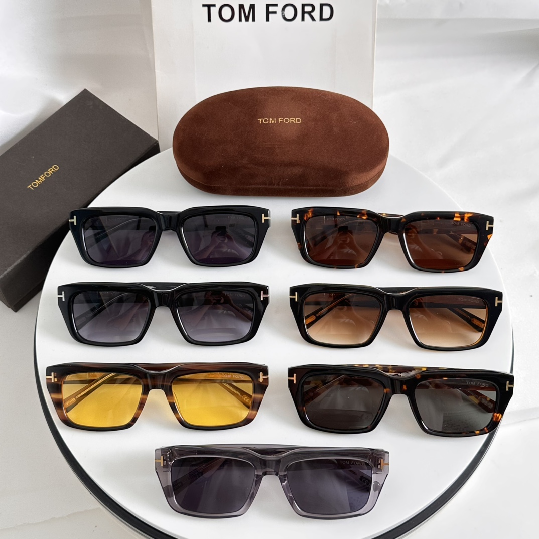  ‼️TOM FOR*官网原版一比一
汤姆福*ModelFT1199潮流时尚界的领军大牌牌，受很多时髦达
