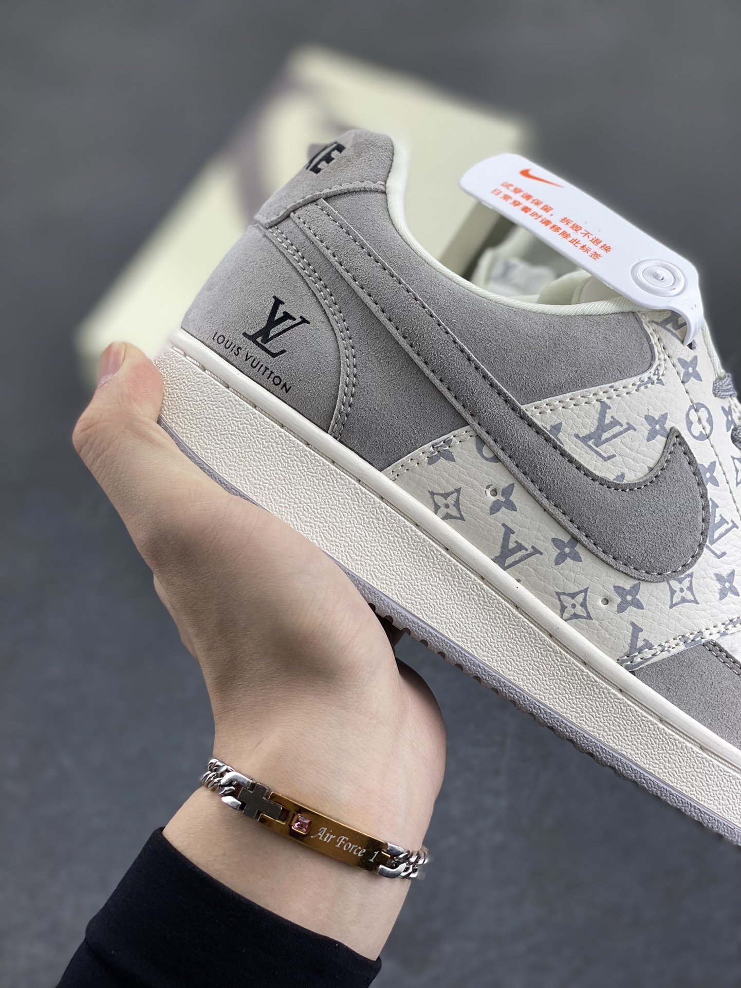 图片[6]-NIKE EBERNON Low prm 小空军低帮百搭透气休闲运动板鞋 独家头层版本 原数据独家私模大底 纯正版型 清洁度完美 货号：FD5188-888 尺码：36 36.5 37.5 38 38.5 39 40 40.5 41 42 42.5 43 44 44.5 45-选品中心