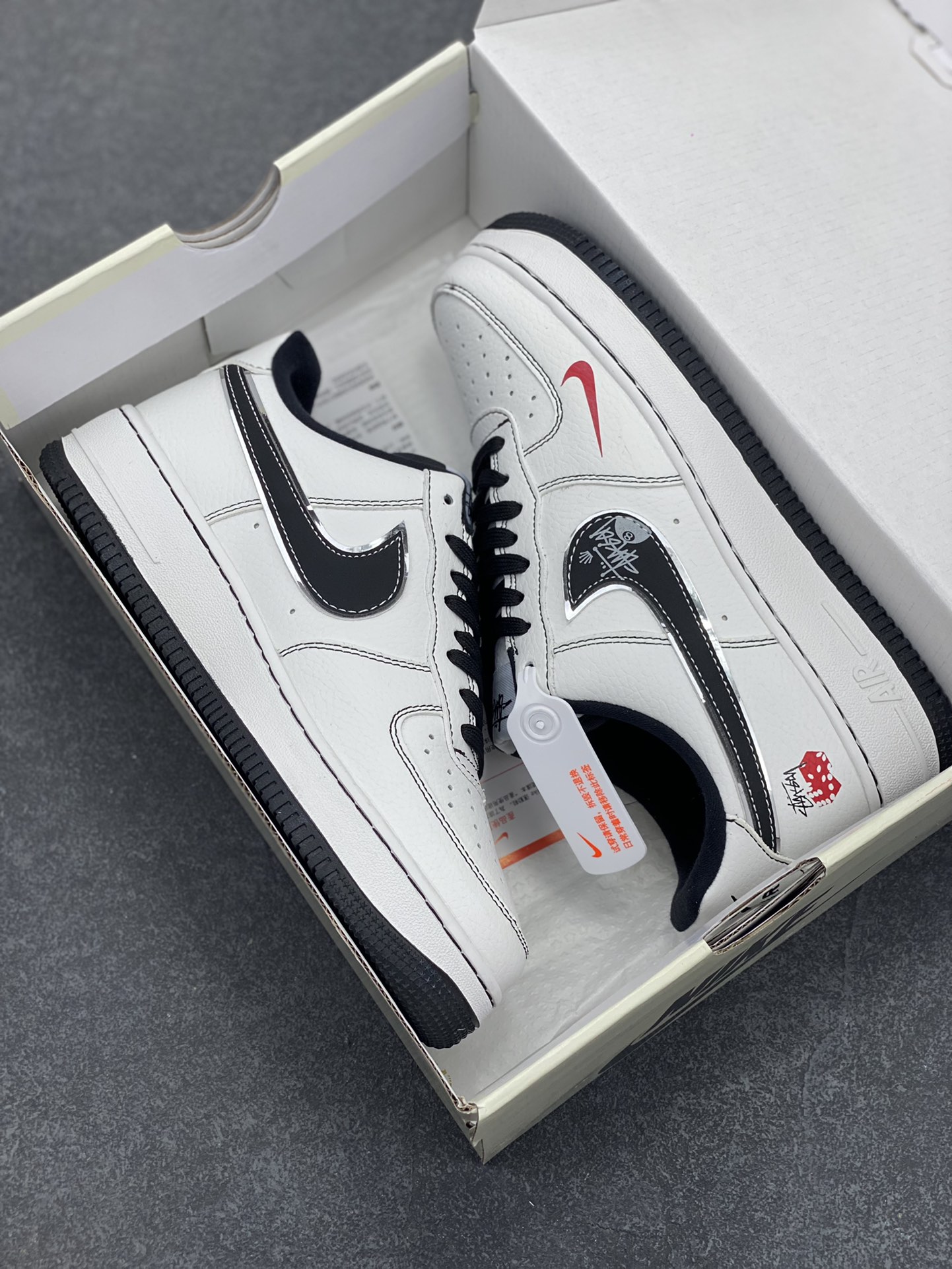 图片[9]-NIke Air Force 1 \’07 Low “斯图西联名”空军一号 低帮 运动鞋 休闲鞋 折边针车 工艺难度大 原楦头原纸板 原装鞋盒 定制五金配件 内置全掌气垫 原厂鞋底 货号：DQ6628-154 尺码：36 36.5 37.5 38 38.5 39 40 40.5 41 42 42.5 43 44 44.5 45-选品中心