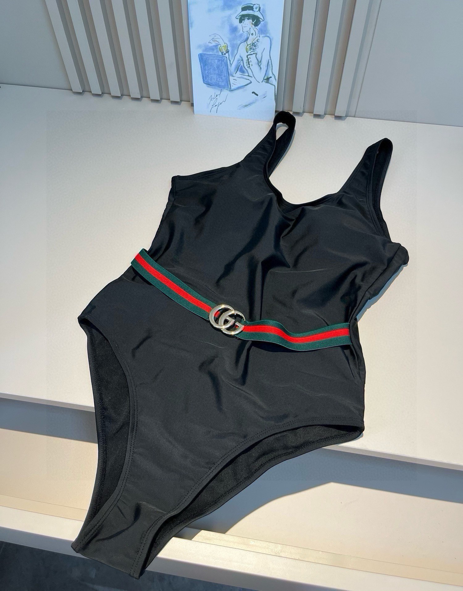 ¥

Gucci古奇新款连体泳衣，比基尼，S M L XL