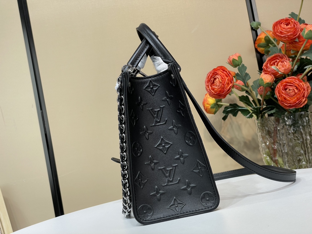 Louis Vuitton Monogram Bold 手袋lv,包 2