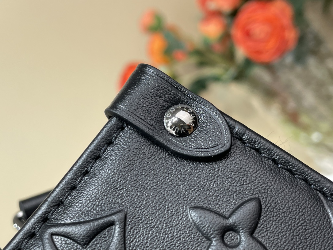 Louis Vuitton Monogram Bold 手袋lv,包 5