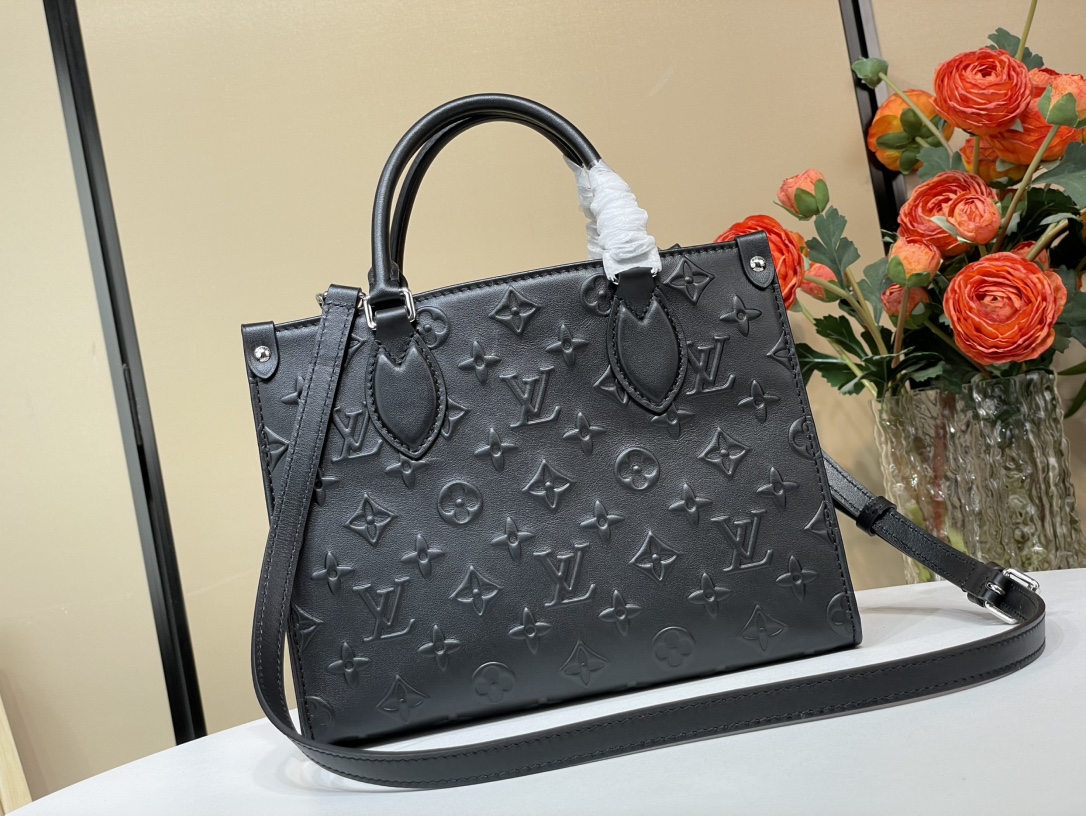 Louis Vuitton Monogram Bold 手袋lv,包 3