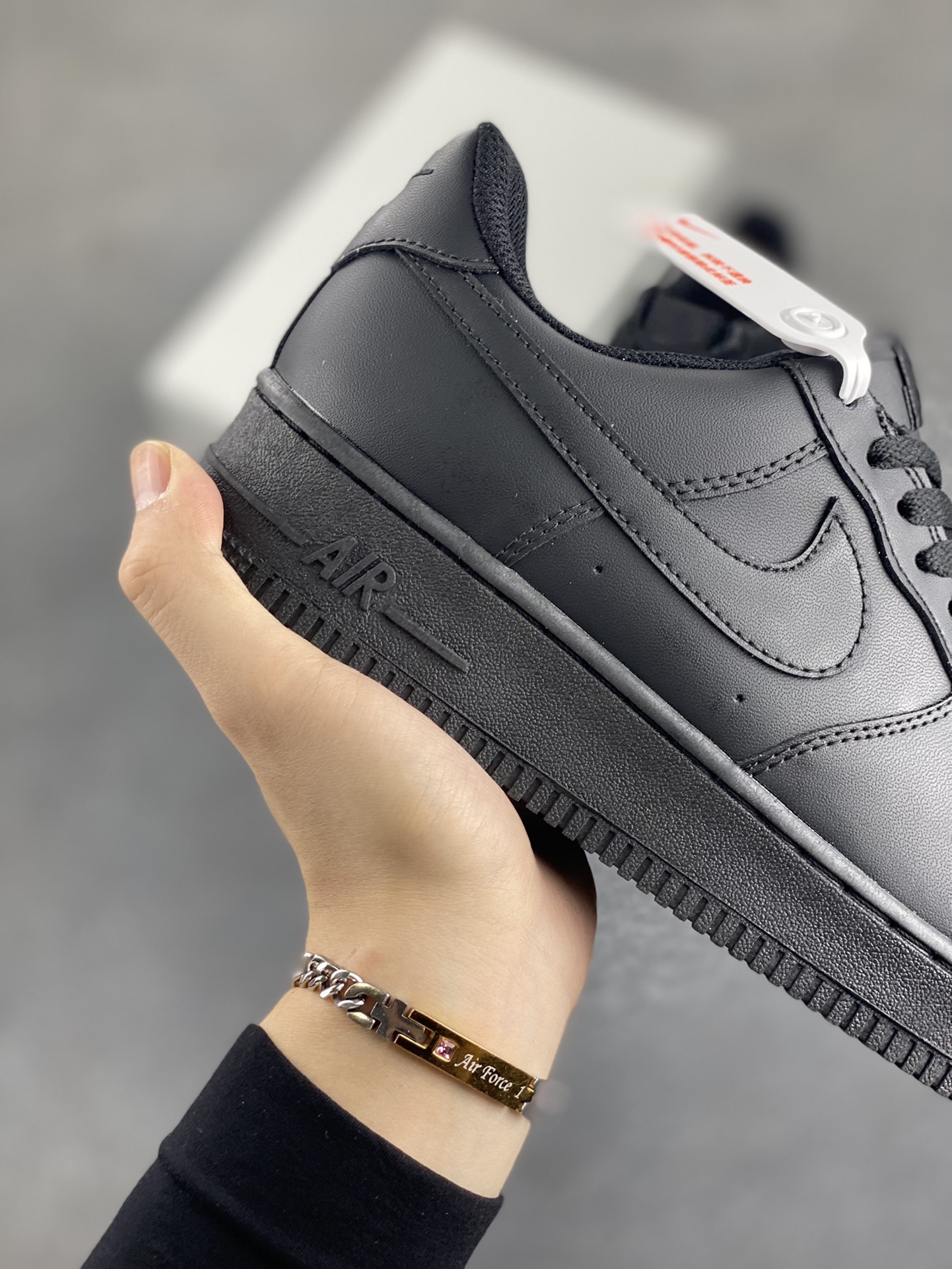 图片[6]-福利特价 ❗️ Nk Air Force 1 空军全黑 纯黑色 客供模具、打造最完美空军鞋型 卖了上万双好评无数，欢迎对比 货号：CW2288-001 尺码：36 36.5 37.5 38 38.5 39 40 40.5 41 42 42.5 43 44 44.5 45 46-选品中心