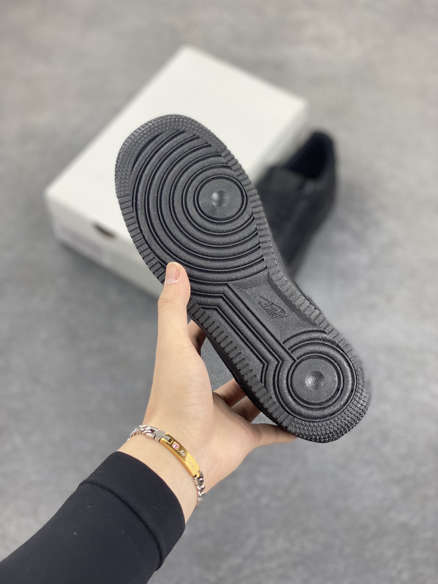 图片[5]-福利特价 ❗️ Nk Air Force 1 空军全黑 纯黑色 客供模具、打造最完美空军鞋型 卖了上万双好评无数，欢迎对比 货号：CW2288-001 尺码：36 36.5 37.5 38 38.5 39 40 40.5 41 42 42.5 43 44 44.5 45 46-选品中心