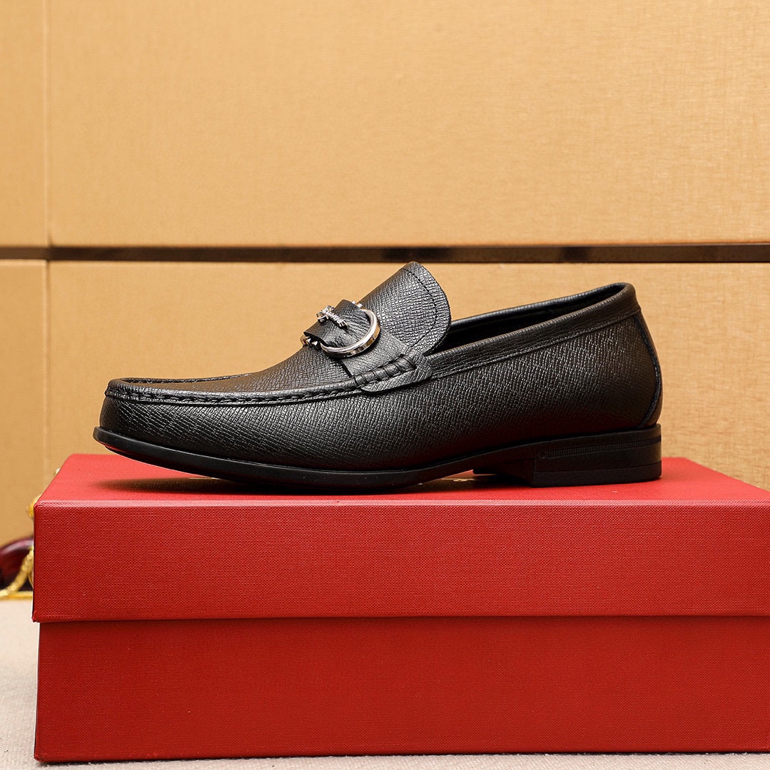Salvatore Ferragamo Men's Black Leather Loafers with Buckle Detail, Sizes 38-44 5 i1744425164 9989 3