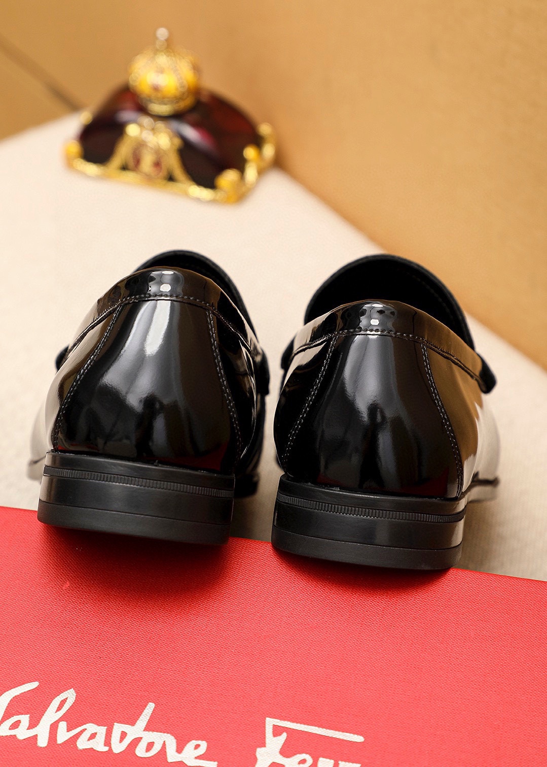 Salvatore Ferragamo Men's Leather Loafers with Iconic Buckle - Sizes 38-44 7 i1744425243 8121 5