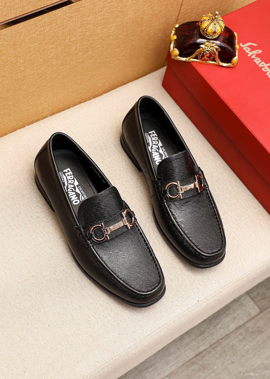 Salvatore Ferragamo Men's Leather Loafers with Metal Buckle - Classic Style 2 i1744425323 8924 0