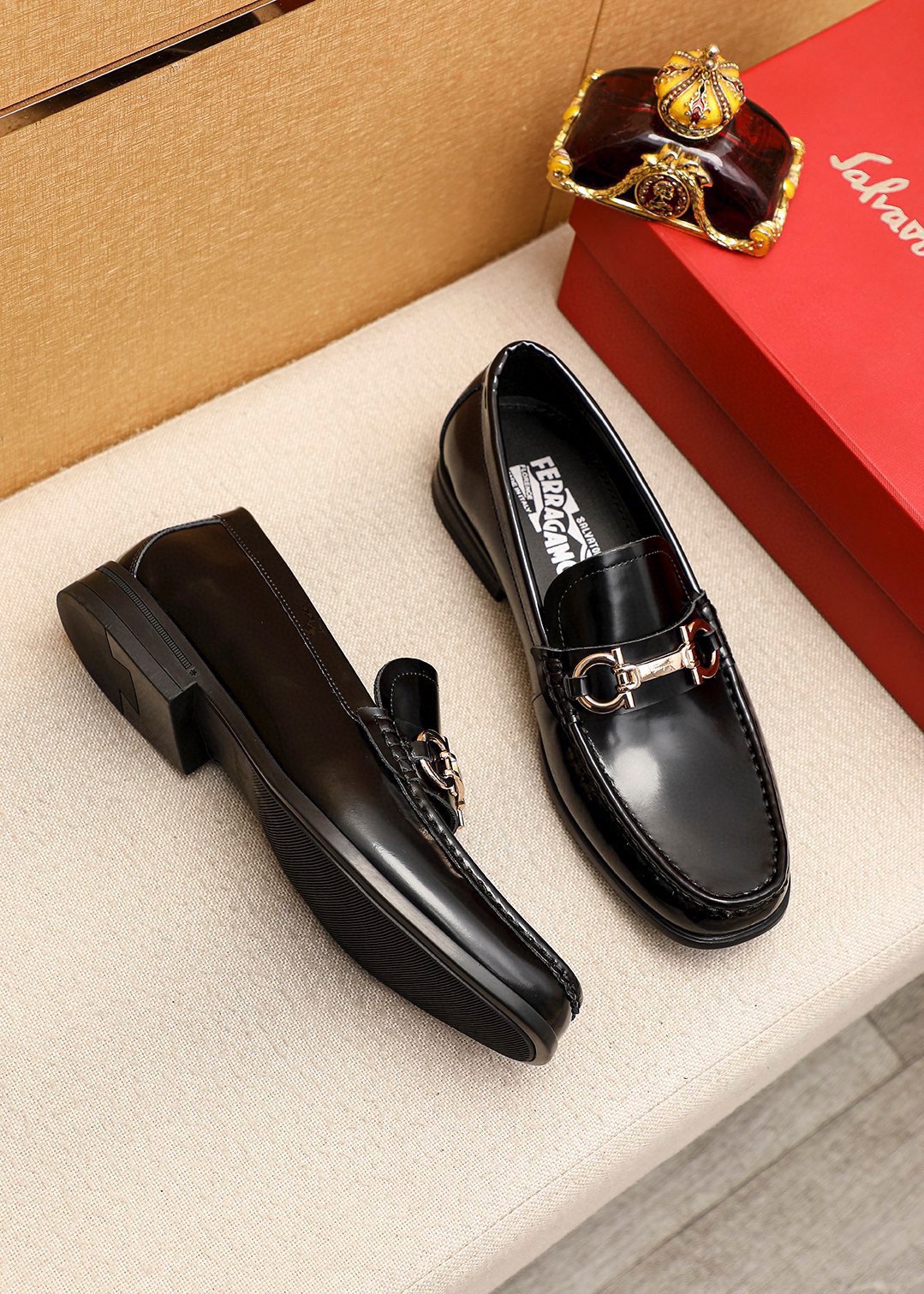 Salvatore Ferragamo Men's Leather Loafers with Buckle Detail in Multiple Colors 4 i1744425515 851 2