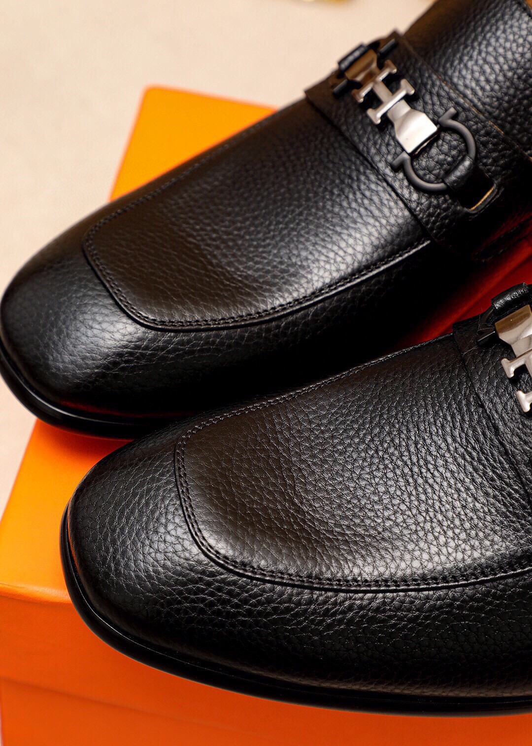 Hermes Men's Black Leather Loafers with Silver Buckle, Sizes 38-44 7 i1744426242 6652 5
