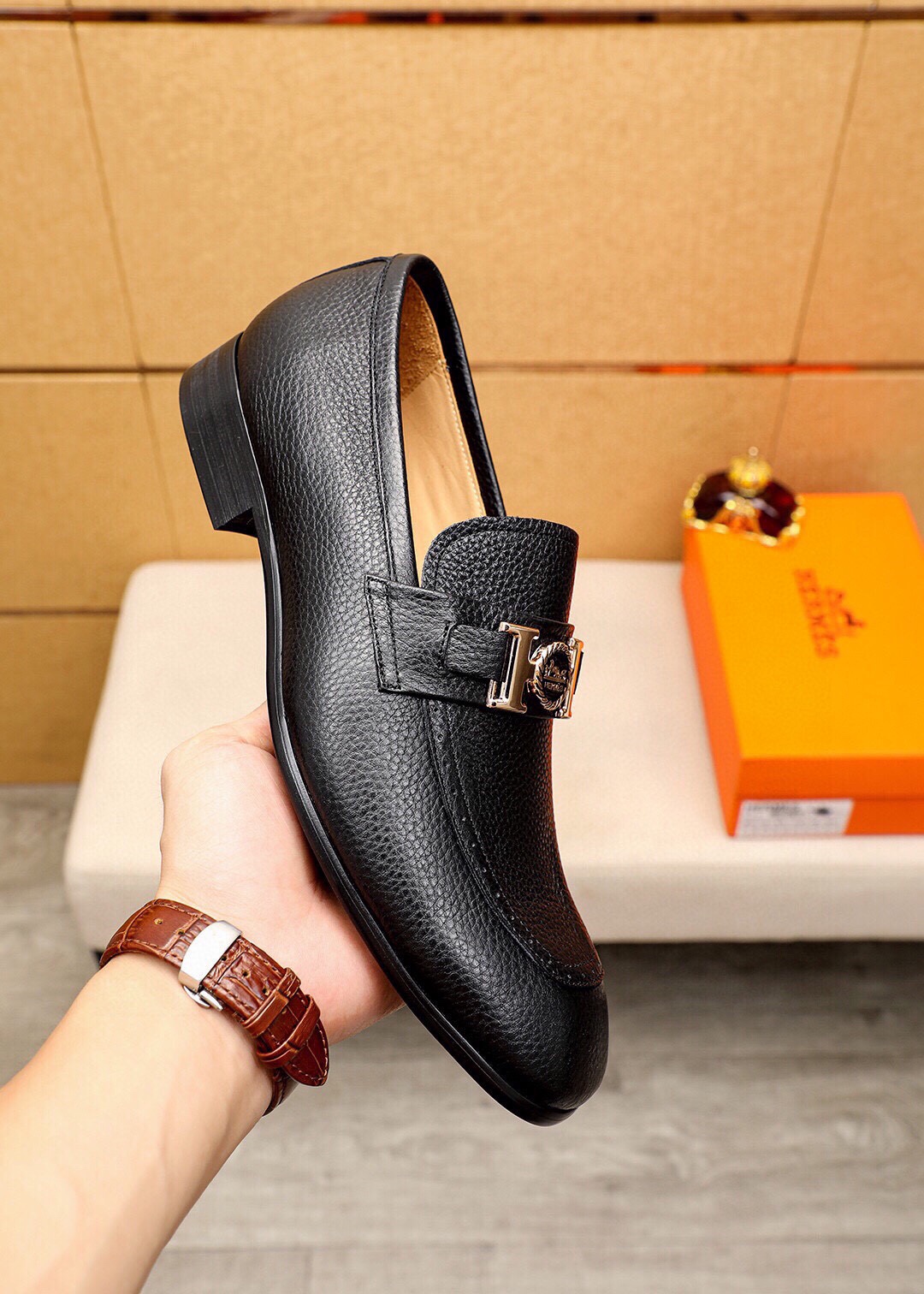 Hermès Men's Black Leather Loafers with Iconic Buckle (Sizes 38-44) 6 i1744426349 5459 4