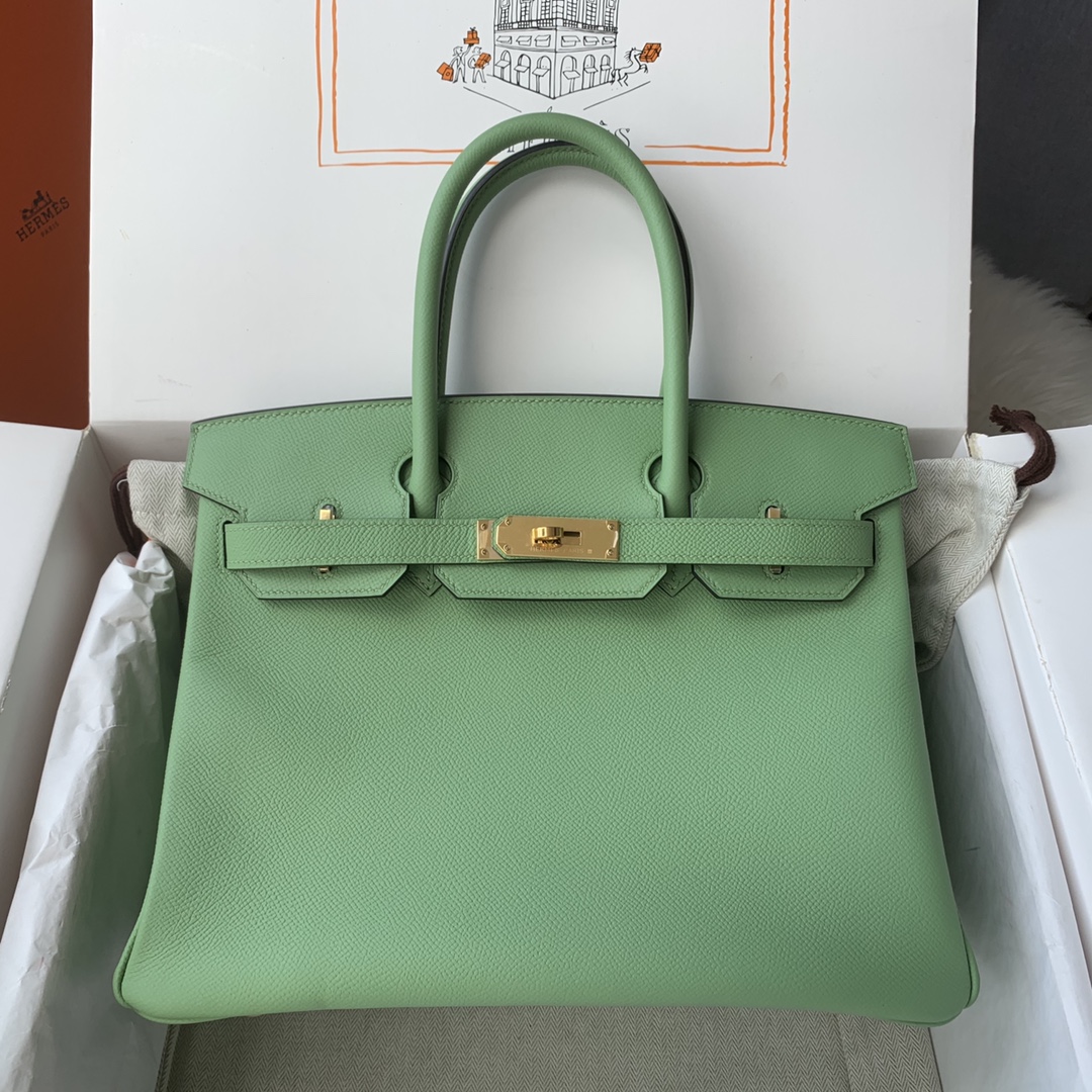 NO:698356,Birkin 30cm imported Esom leather hand-sewn with wax thread [avocado green] gold and silver buckle ♀♀ Booking, Hermes, hermes, Hermes,19860909Birkin 30cm 进口Esom皮 手工蜡线缝制【牛油果绿】金银扣♀♀ 预定,爱马仕,hermes,Hermes,,Bag