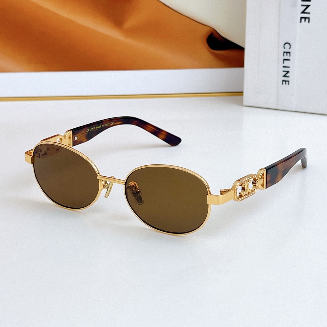  CELINE
MOD：CL40253
Size：53口18-145
🔝🔝