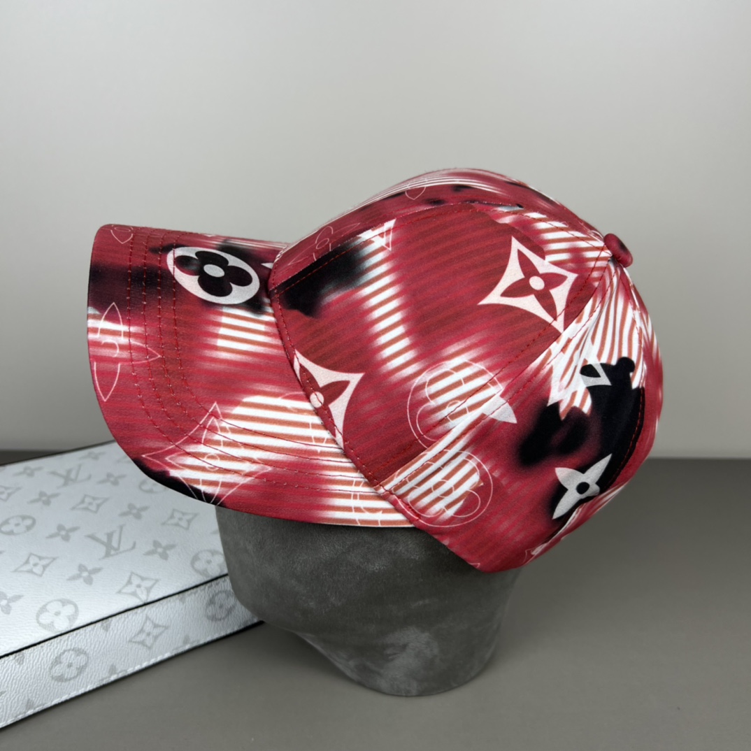 NO:227897,Louis Vuitton lv baseball cap Louis Vuitton new heavy industry creates high-end and atmospheric, versatile and universal for both men and women!  hat straw hat fisherman hat baseball hat, hat, louis vuitton, louis vuitton, louis vuitton, espadrilles, hats19860909路易威登lv棒球帽 LouisVuitton新款重工打造高端大气,百搭款男女通用！帽子草帽渔夫帽棒球帽,帽子,louis vuitton,louis vuitton,louis vuitton,espadrilles,hats,hat