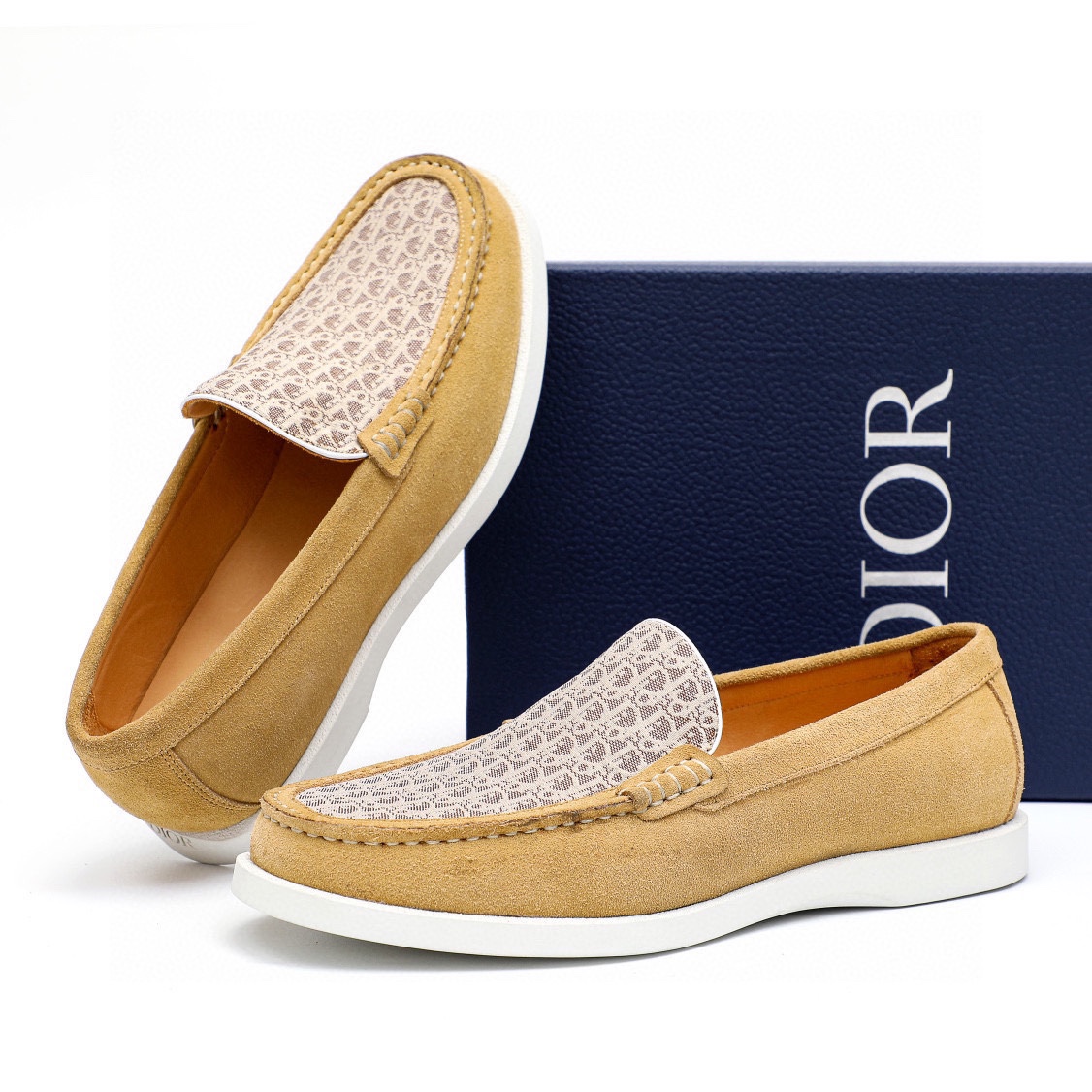 Dior Casual Leather Loafers for Men - Stylish Comfort in Every Step 4 i1744520287 6244 2
