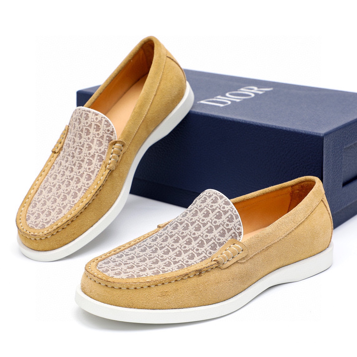 Dior Casual Leather Loafers for Men - Stylish Comfort in Every Step 2 i1744520287 7195 0