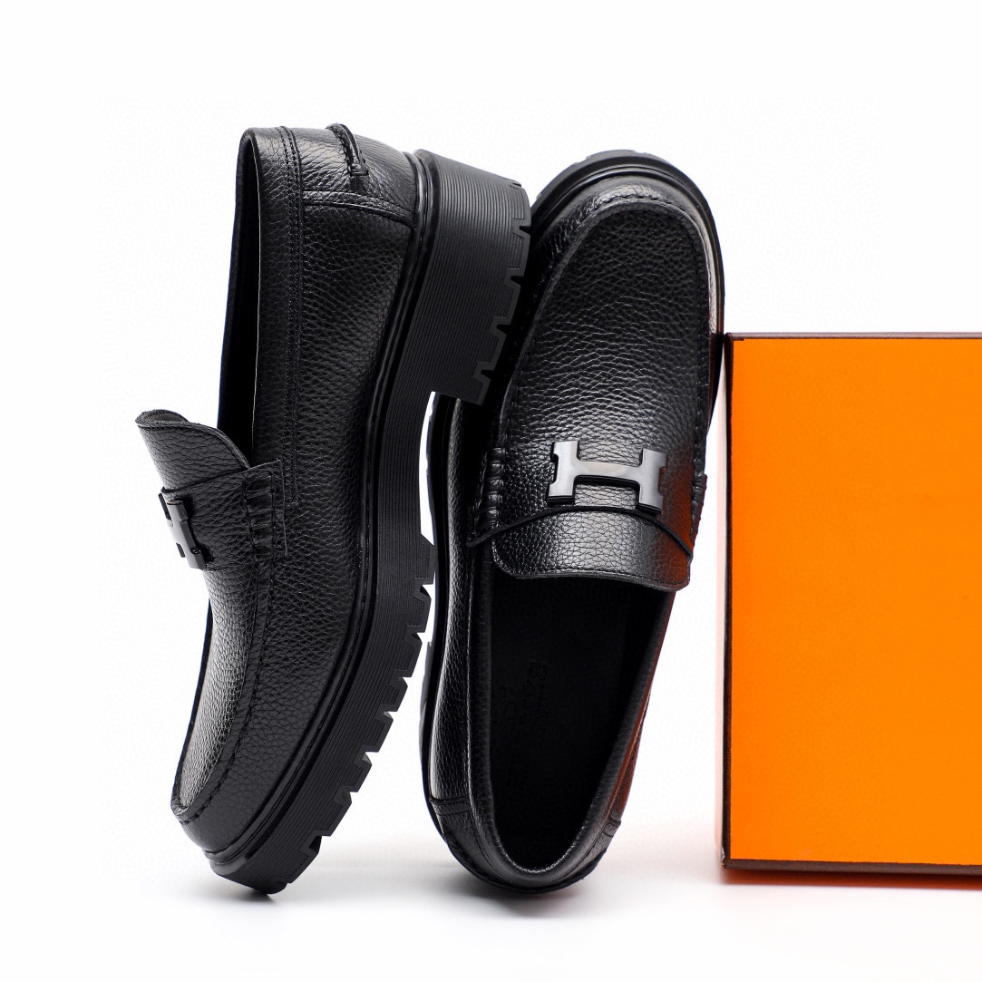 Hermes Men's Black Leather Mocassin Loafers with Gold Buckle Detail - Size 39-44 8 i1744521321 6949 6