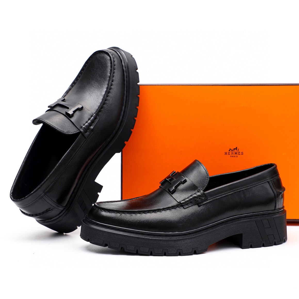 Hermes Men's Black Leather Mocassin Loafers with Gold Buckle Detail 4 i1744521405 6530 2
