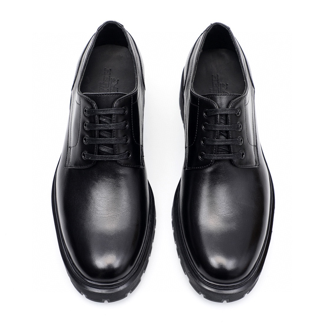 Hermès Men's Black Leather Mocassin Shoes with Golden Gancio Detail 6 i1744521539 8095 4
