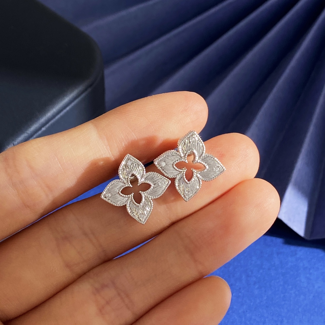 Boucles d'oreilles Roberto Coin Venetian Princess Or blanc 18 carats avec accents de diamants Diamètre de tige de 15 mm