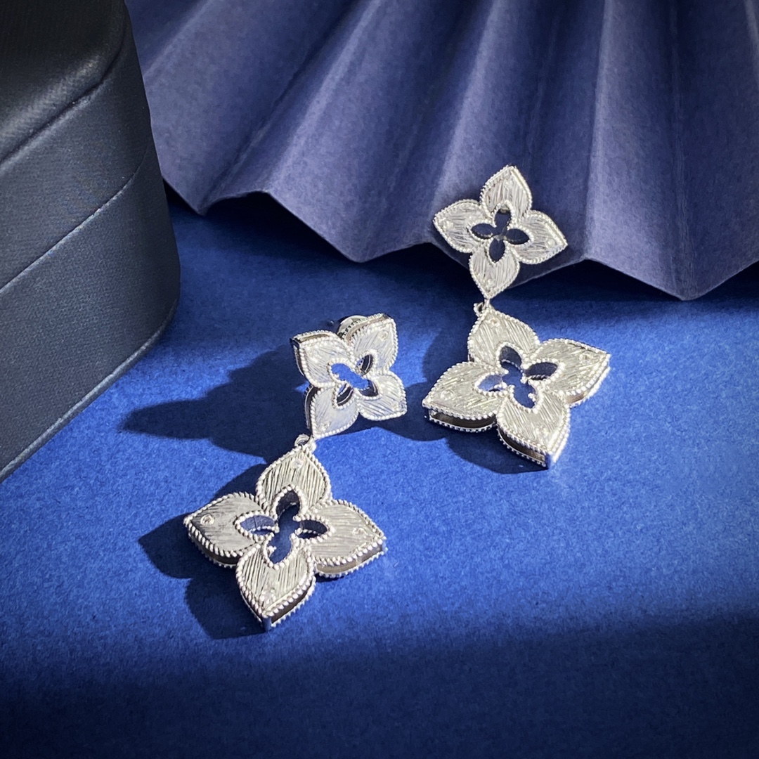 Roberto Coin Princess Flower earrings 18k white gold with diamond accents 3 8cm drop length