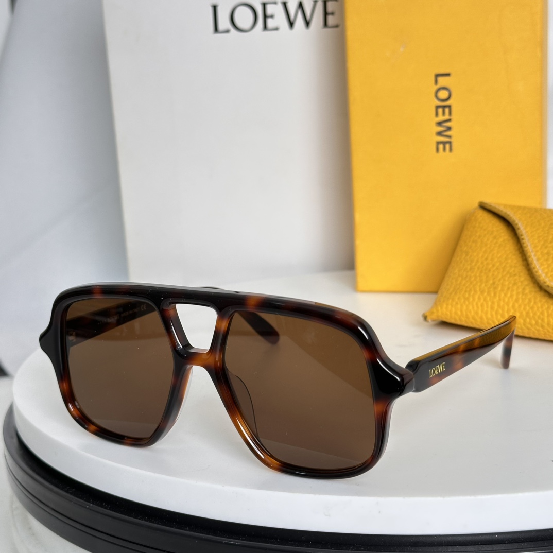  ‼️LOEW*
飞行员太阳镜。
MODEL：LW40161U
SIZE：54口17-140