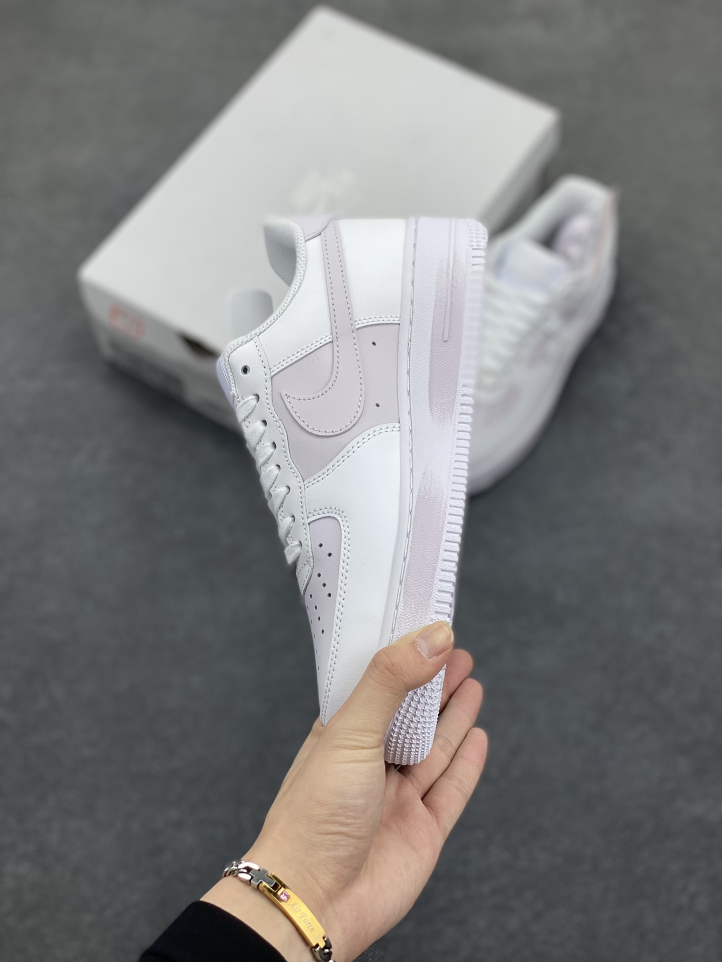 图片[3]-Nike Air Force 1 Low’07 A8系列 白粉紫 喷绘 空军一号低帮休闲板鞋 定制皮料 原厂3D打印 定制鞋盒 原楦原纸板 纯正空军版型 内置全掌气垫 货号：CW2288-111 尺码：36 36.5 37.5 38 38.5 39 40 40.5 41 42 42.5 43 44 44.5 45-选品中心