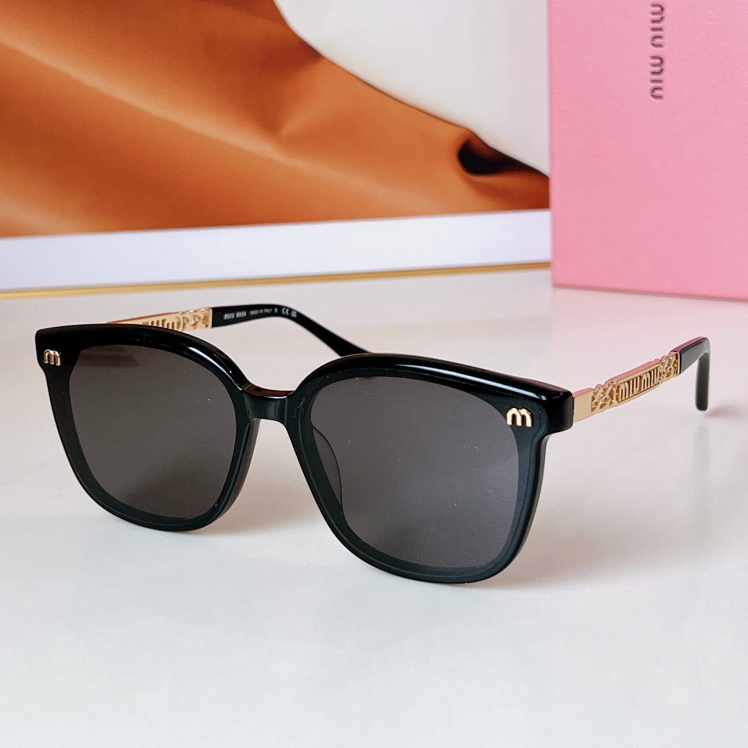  MIU MI*
MOD：SUM 70N
Size：55口18 145
🔝🔝
