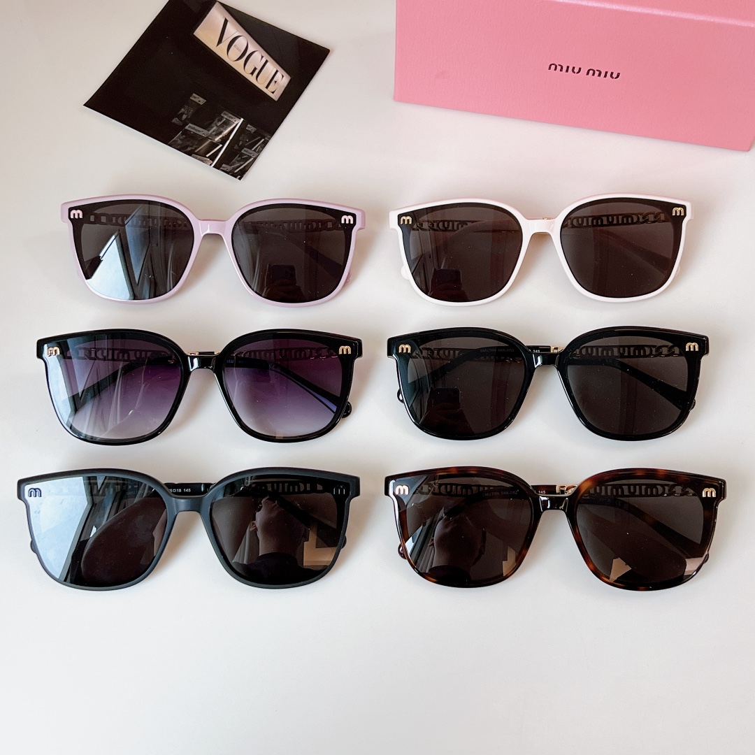  MIU MI*
MOD：SUM 70N
Size：55口18 145
🔝🔝
