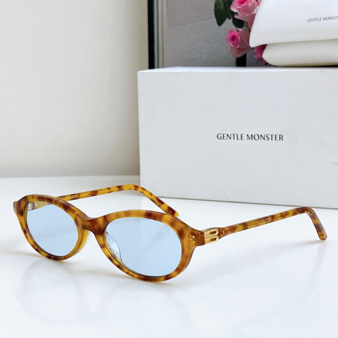  新品 
GENTLE MONSTE*
MODEL：BE SLO
SIZE：54口18-145
🔝🔝