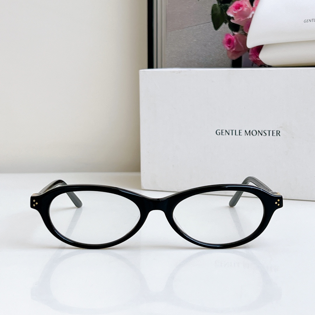 新品 
GENTLE MONSTE*
MODEL：BE SLO
SIZE：54口18-145
🔝🔝