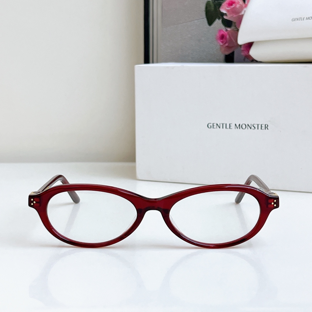  新品 
GENTLE MONSTE*
MODEL：BE SLO
SIZE：54口18-145
🔝🔝